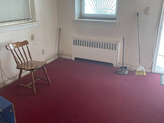 3rd image of 4155 Ely Ave