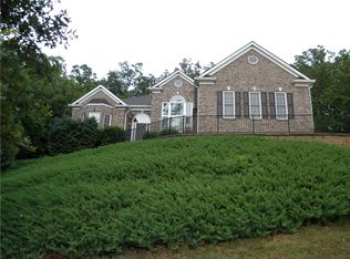 5930 Azalea Ridge Dr, Douglasville, GA 30135