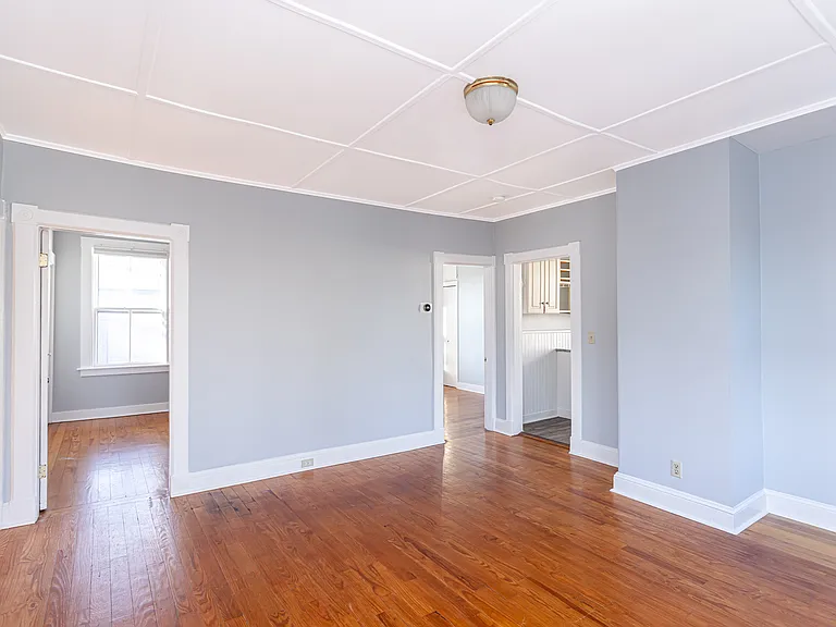 11.5 Newport Ave #2 — Photo 10