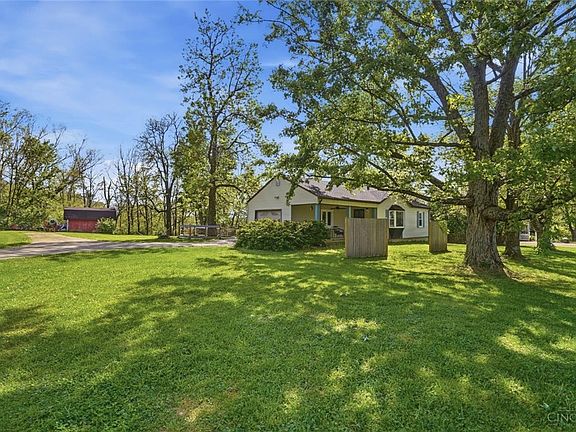 5th image of 5827 Lake Rd