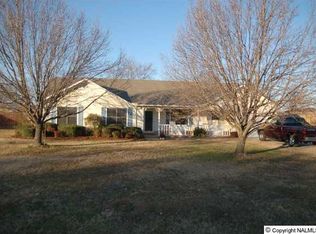 92 Kimberly St, Decatur, AL 35603