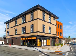 184 Water St #202, Wakefield, MA 01880
