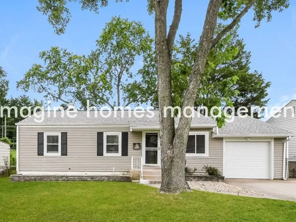 9308 Hoppy Dr, Saint Louis, MO 63123