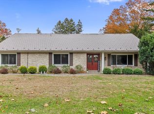 1605 Colonial Rd, Harrisburg, PA 17112