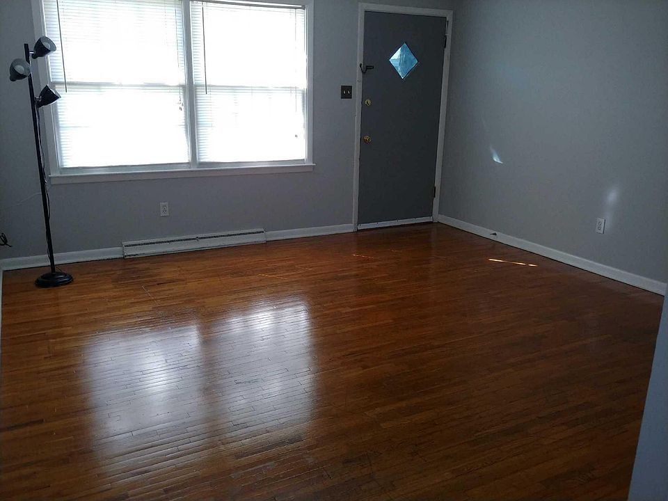 2nd image of 300 Clinkscales Rd #B