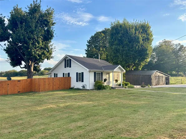 198 Hiseville Coral Hill St, Glasgow, KY 42141