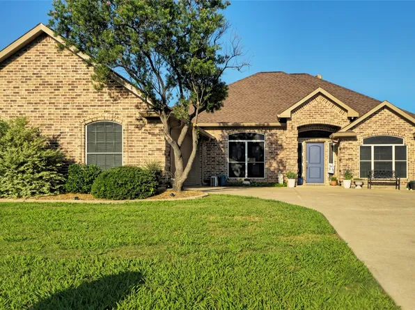 504 Greenwood Ln, Krum, TX 76249