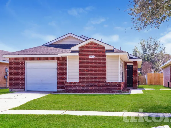 3215 Kelling St, Houston, TX 77045