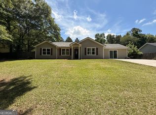 70 Gales Way, Newnan, GA 30263