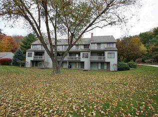 68 Governor Wentworth Hwy #4, Wolfeboro, NH 03894