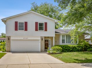 2107 E Lillian Ln #C, Arlington Heights, IL 60004