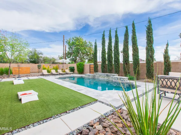 5541 E CHEERY LYNN Road, Phoenix, AZ 85018