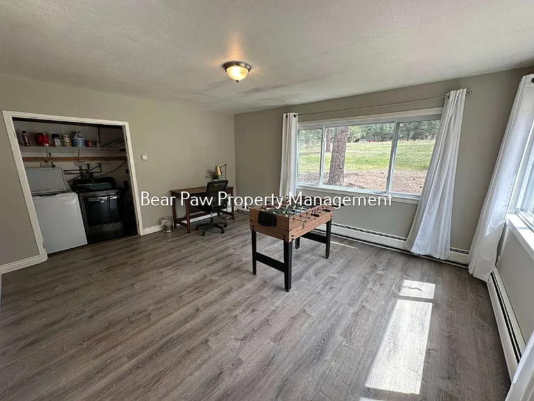 6058 Park St — Photo 12