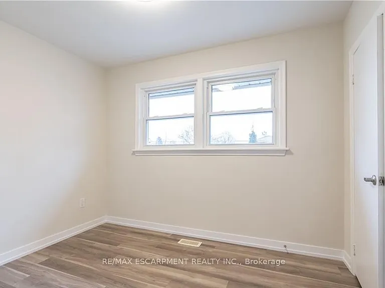 9 W 22nd St #1 — Photo 9