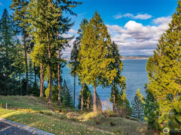 5366 Night Heron Drive, Blaine, WA 98230