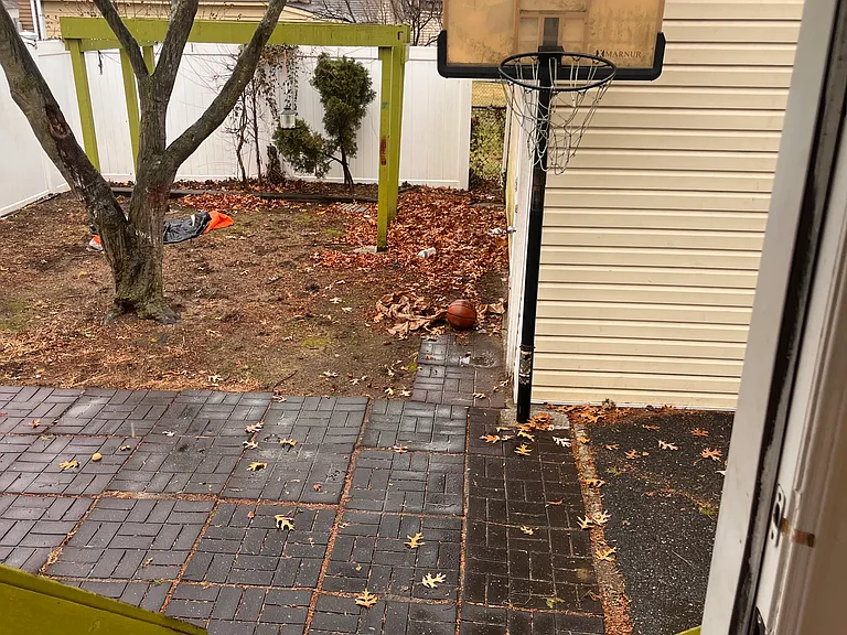49 Manor Rd #1 — Photo 14