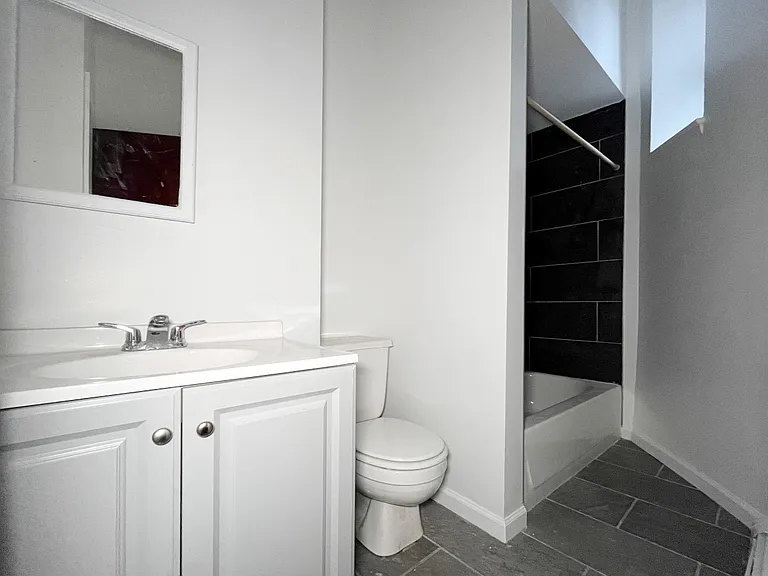 94 Havemeyer St #1F — Photo 4