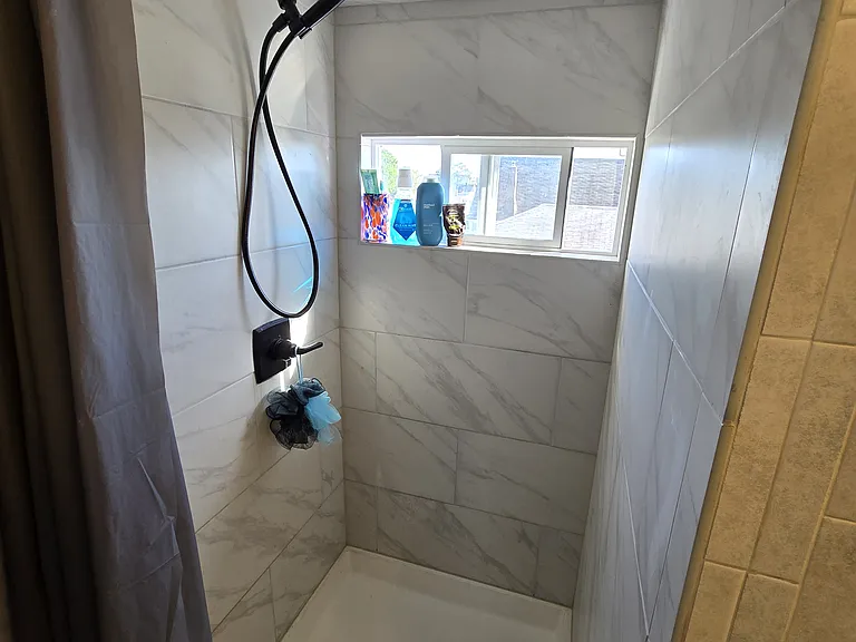 299 Maple St #3 — Photo 12