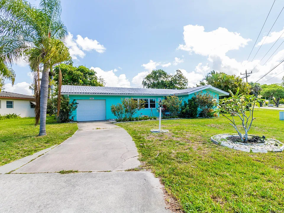 5261 Elm Ct