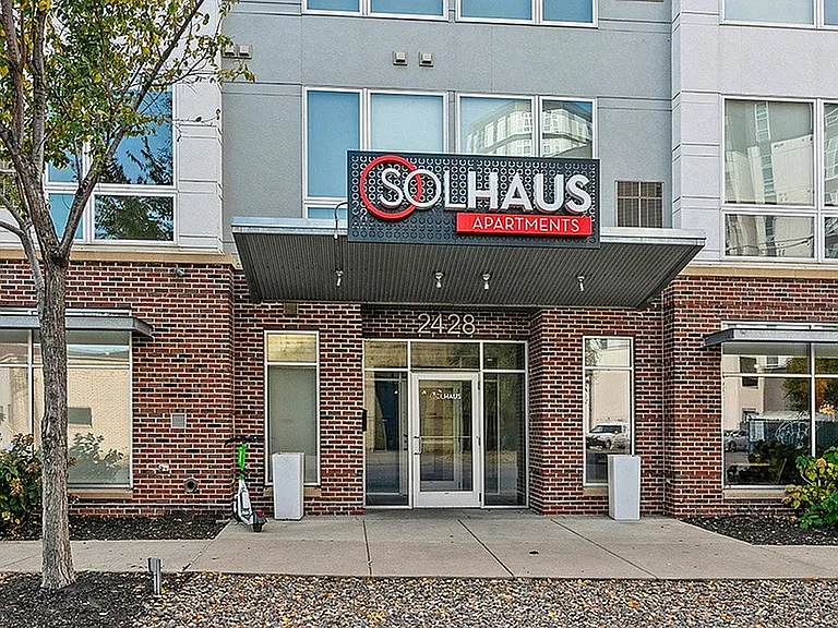 Solhaus Apartments & Tower — Photo 75