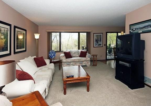 4th image of 9120 Jackson Cir NE