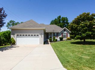 140 Mary Ln, Kirbyville, MO 65679