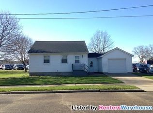 210 3rd Ave NE, Waseca, MN 56093