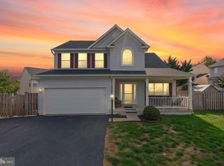 6749 Sutton Oaks Way, Gainesville, VA 20155