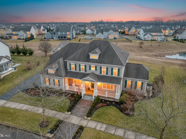 444 Spring Hollow Dr, Middletown, DE 19709