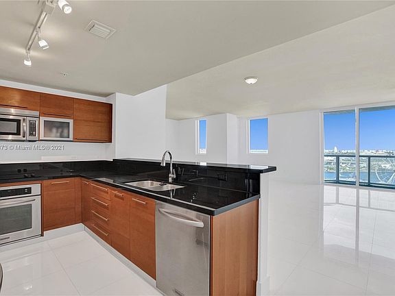 2nd image of 244 Biscayne Blvd #11