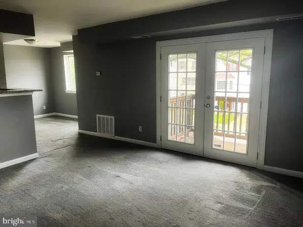 2512 Markham Ln APT 3, Landover, MD 20785