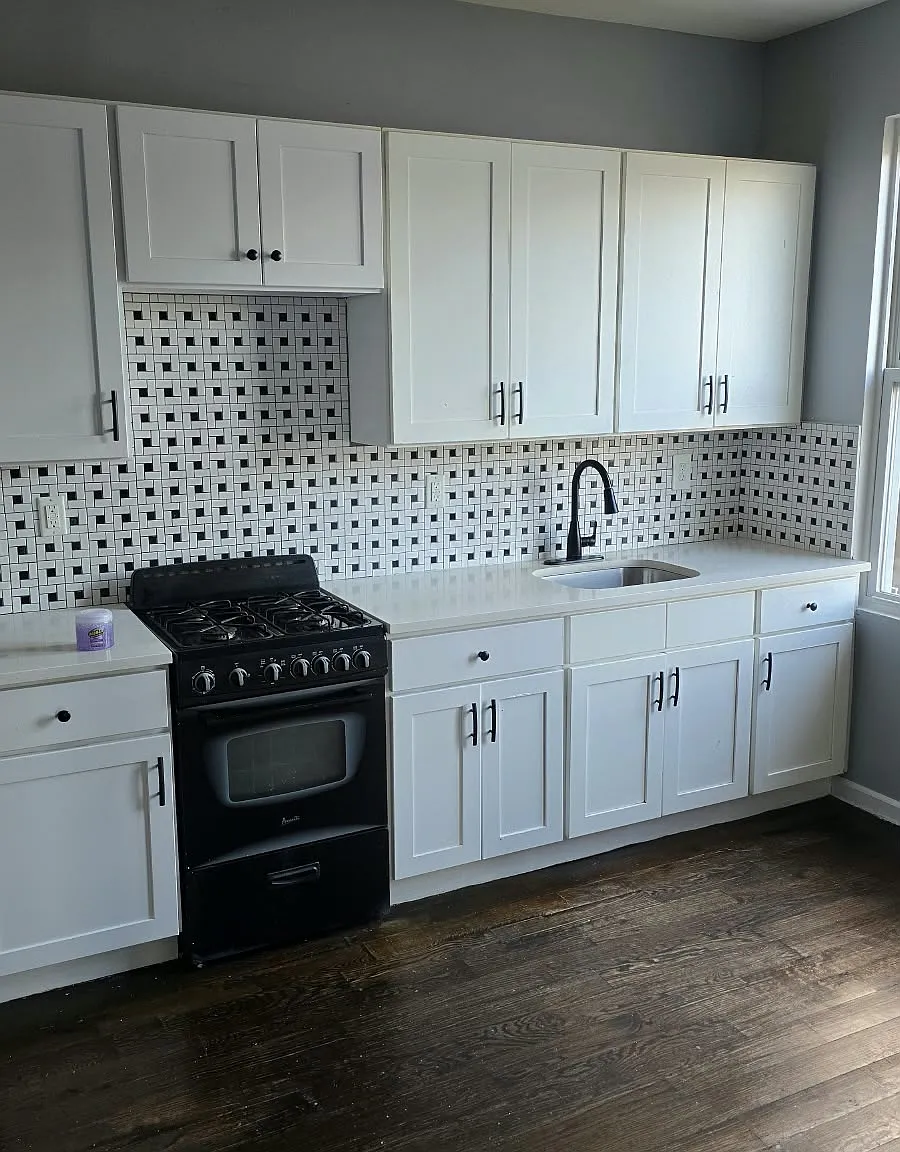 2 bed, $1,900 — Photo 2