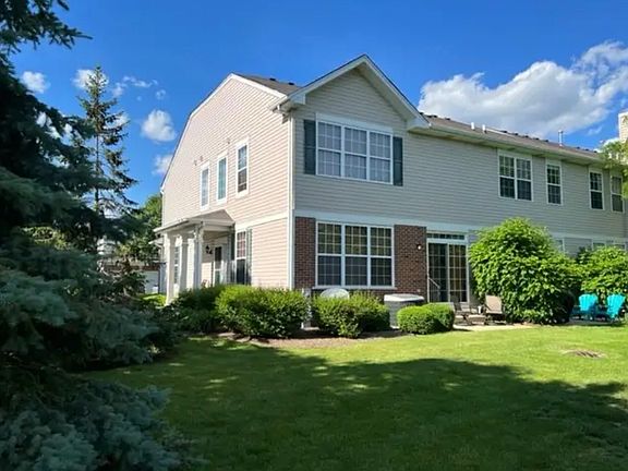 2nd image of 188 Concord Dr S