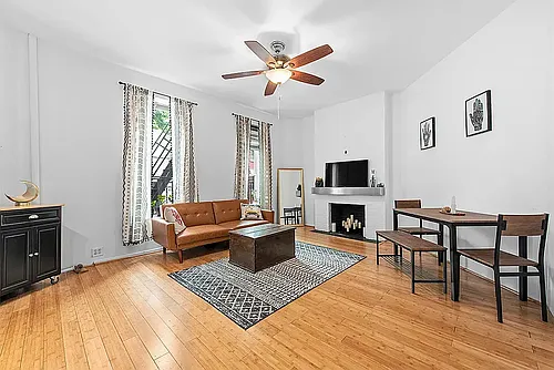 14 Christopher St #2 Photo 1