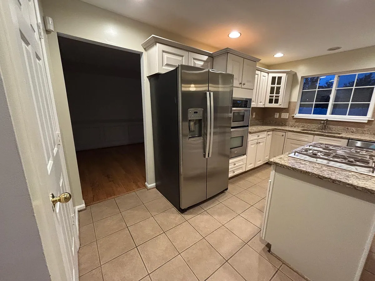 Building Photo - 411 Eagles Nest Way
