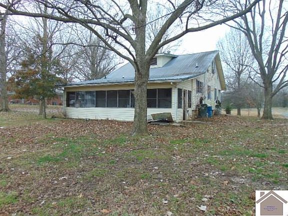 2nd image of 1603 Moscow Ave