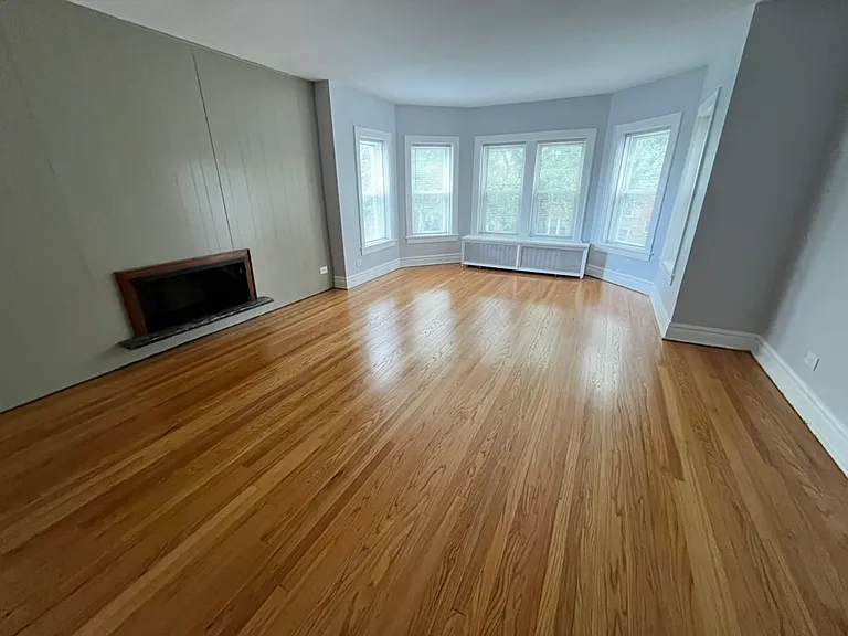 7300 N Bell Ave #3N — Photo 1