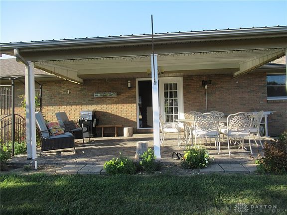 4th image of 763 Birchwood Dr