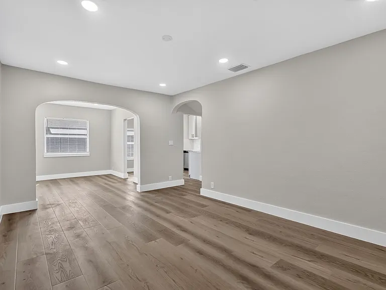 516 Independence Rd #1 — Photo 8