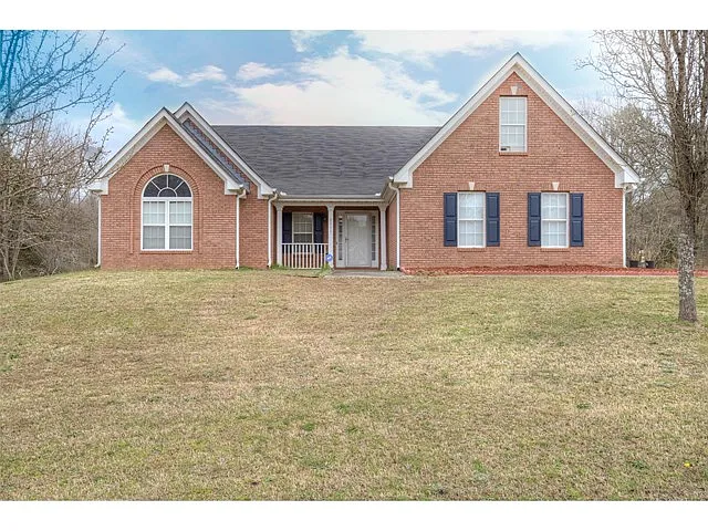 2111 NE Indian Shoals Dr photo 1