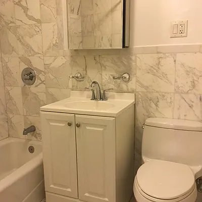 Rented by Keller Williams NYC | media 25