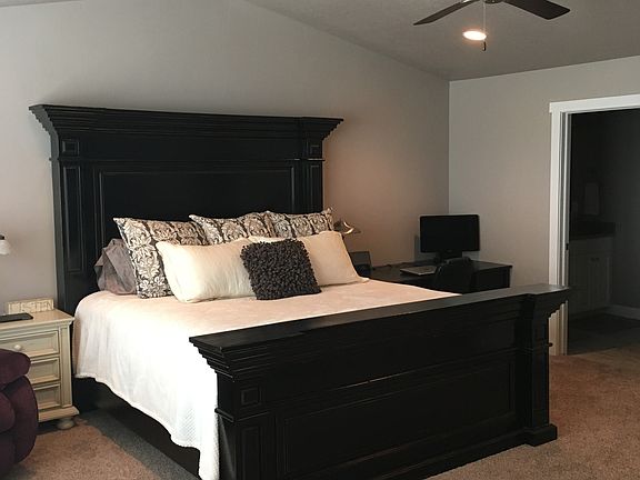 3rd image of 8144 N Rock Creek Cove Ln