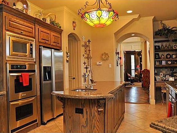 3rd image of 4583 Druid Hills Dr