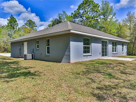 3rd image of 9180 N Golfview Dr