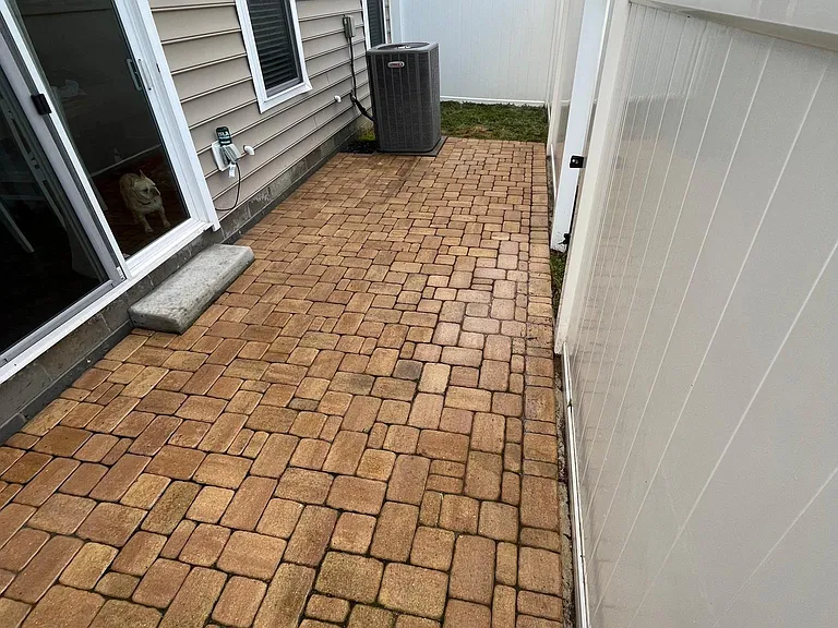 1012 Marble Walke Way — Photo 11