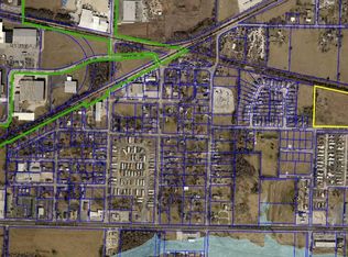 3859 W Maple St, Springfield, MO 65802