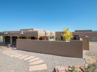 28 Monterey Rd, Santa Fe, NM 87508