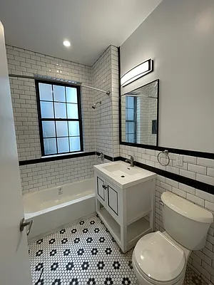 Rented by Bond New York | media 49