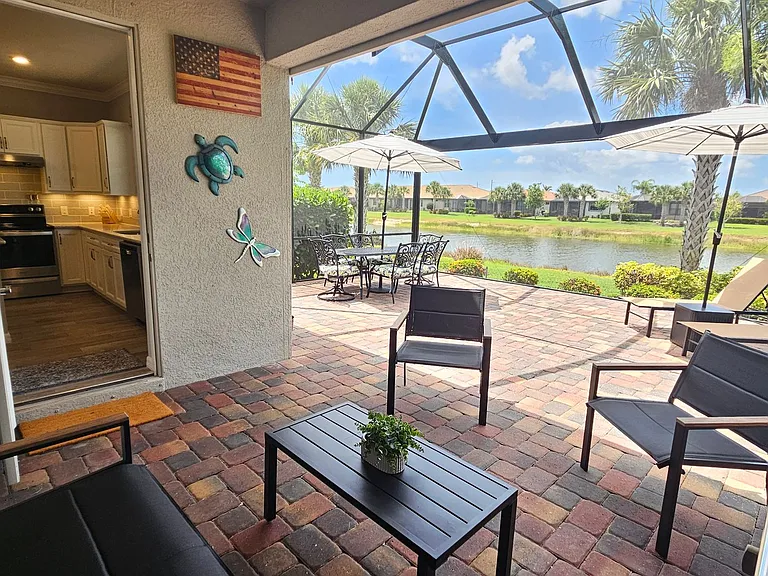 13858 Campoleone St — Photo 30