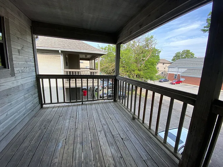 Chittenden Ave 76 MLR — Photo 21